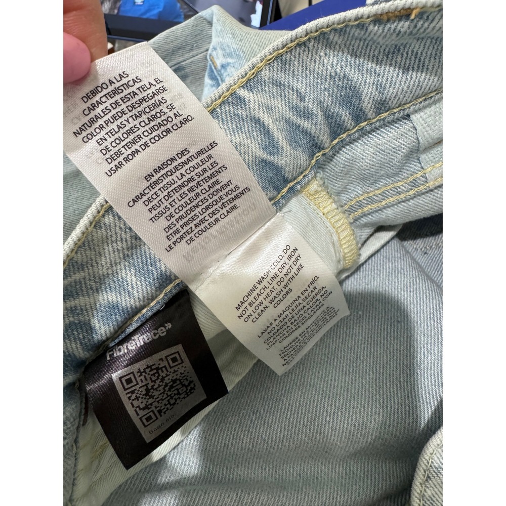 NWOT Reformation Eden Mid rise‎ Wide Leg Jeans 25 Light Wash Denim Minimalist - Picture 13 of 15
